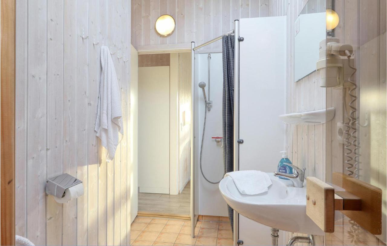 Amazing home in Friedrichskoog with 3 Bedrooms, Sauna&WiFi Exterior foto