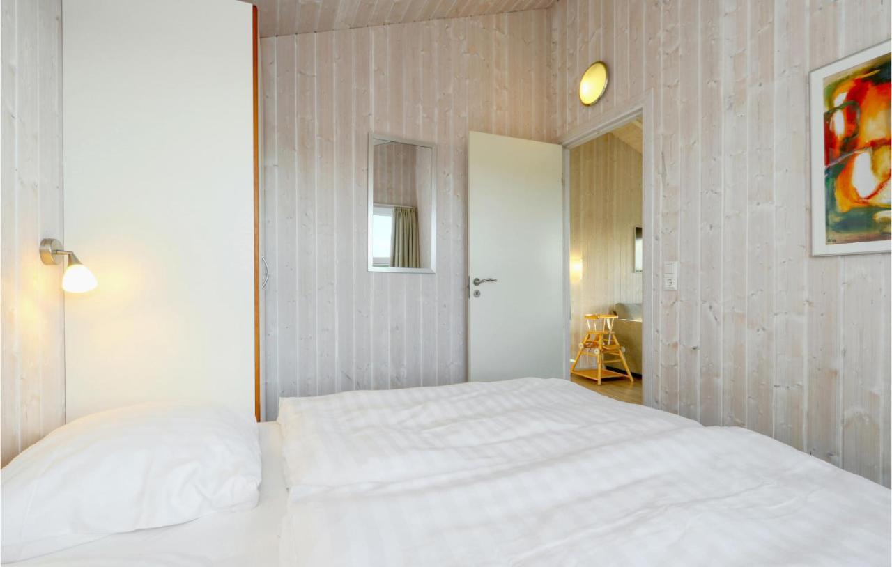 Amazing home in Friedrichskoog with 3 Bedrooms, Sauna&WiFi Exterior foto